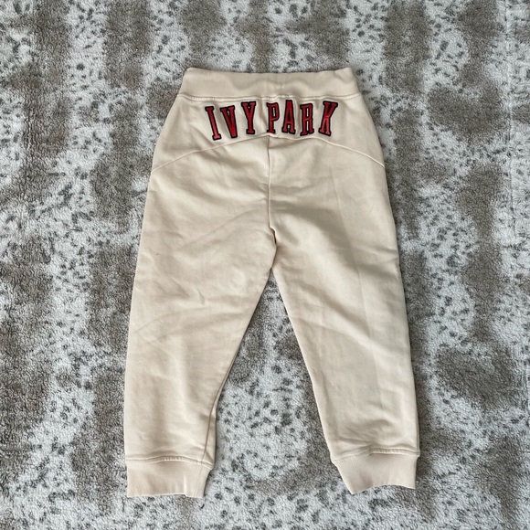 IVY PARK Other - Ivy park kids sweatpants